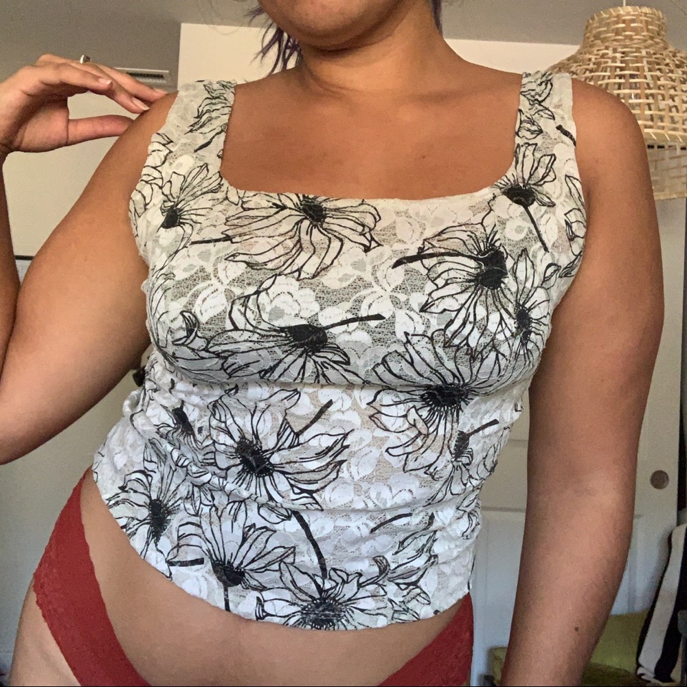 Vintage EK Designs floral lace tank